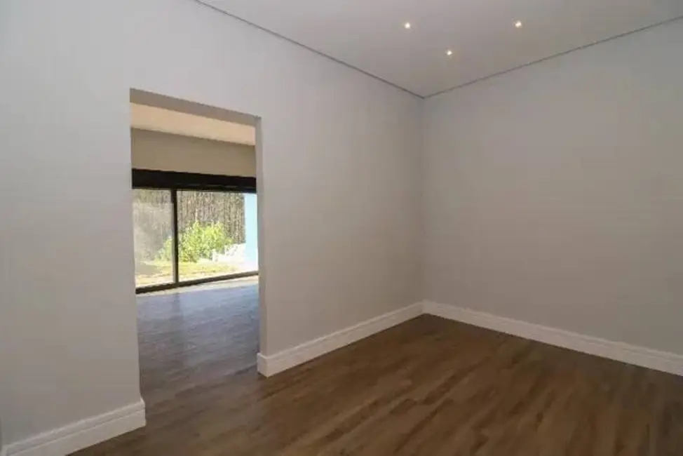 Foto 9 de Casa de Condomínio com 4 quartos à venda, 275m2 em Caxambu, Jundiai - SP