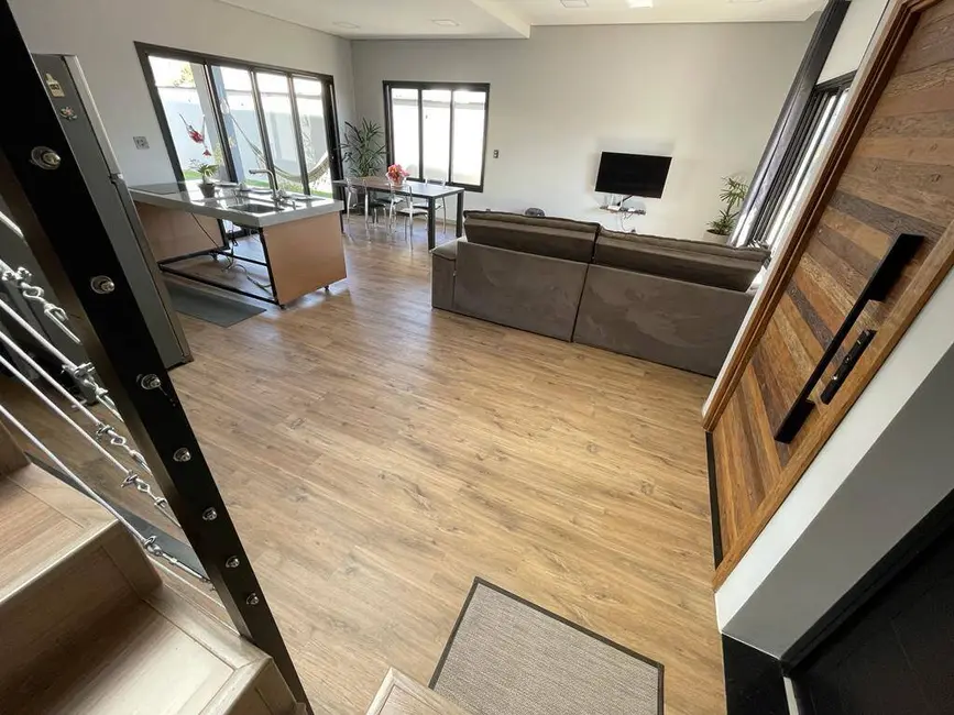 Casa de Condomínio com 3 quartos à venda, 248m2 em Recanto Quarto Centenário, Jundiai - SP - imagem 7 Foto 7 de Casa de Condomínio com 3 quartos à venda, 248m2 em Recanto Quarto Centenário, Jundiai - SP