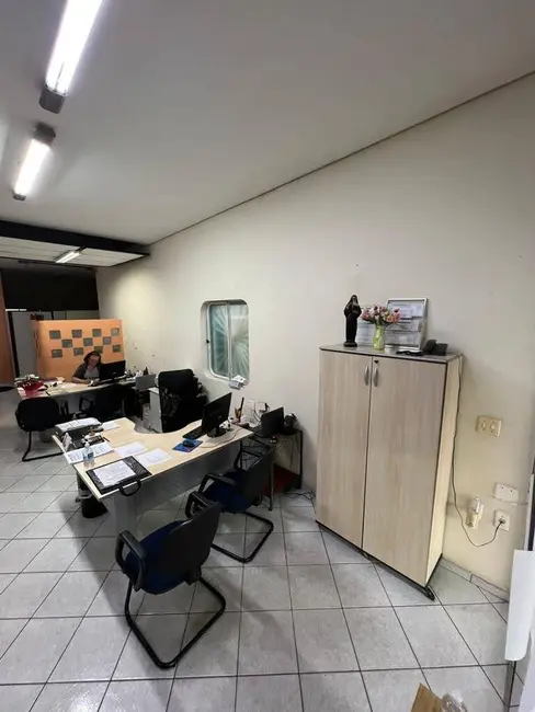 Sala Comercial à venda e para alugar, 279m2 em Vila Arens II, Jundiai - SP - imagem 4 Foto 4 de Sala Comercial à venda e para alugar, 279m2 em Vila Arens II, Jundiai - SP