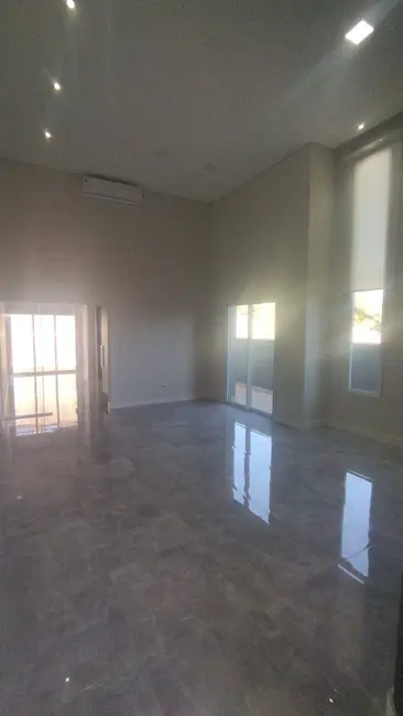 Foto 3 de Casa de Condomínio com 3 quartos à venda e para alugar, 140m2 em Itupeva - SP