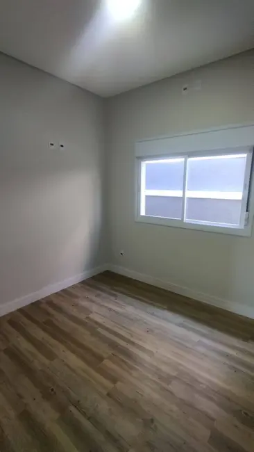 Foto 9 de Casa de Condomínio com 3 quartos à venda e para alugar, 140m2 em Itupeva - SP