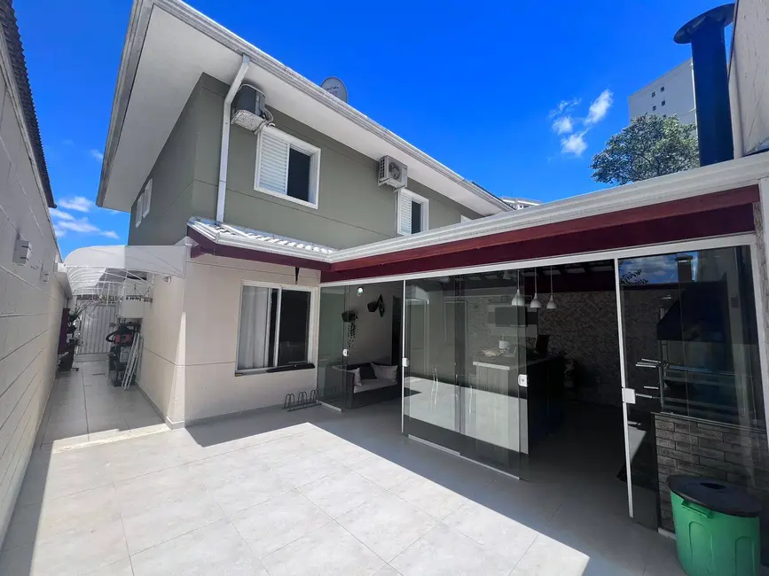 Casa de Condomínio com 3 quartos à venda, 160m2 em Jardim Ermida I, Jundiai - SP - imagem 4 Foto 4 de Casa de Condomínio com 3 quartos à venda, 160m2 em Jardim Ermida I, Jundiai - SP