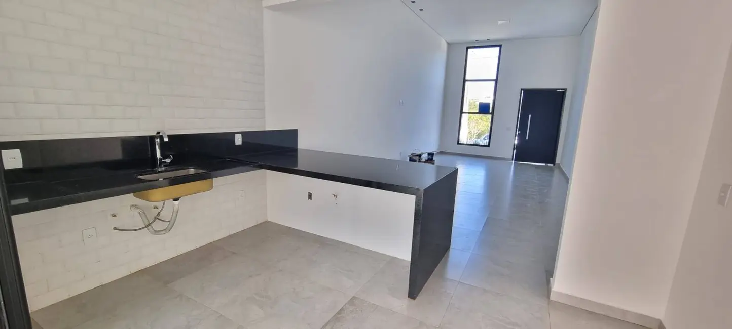 Casa de Condomínio com 3 quartos à venda, 175m2 em Itupeva - SP - imagem 1 Foto 1 de Casa de Condomínio com 3 quartos à venda, 175m2 em Itupeva - SP