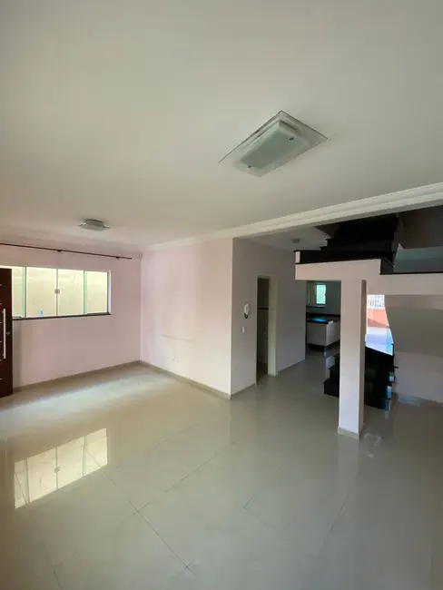 Foto 2 de Sobrado com 3 quartos à venda, 205m2 em Jardim Marambaia, Jundiai - SP