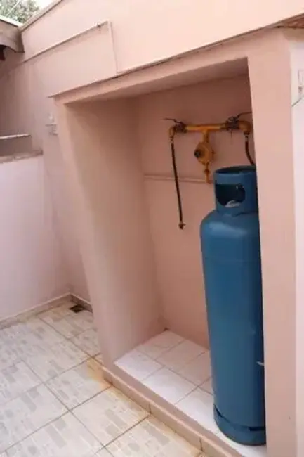 Sobrado com 4 quartos à venda, 280m2 em Parque União, Jundiai - SP - imagem 8 Foto 8 de Sobrado com 4 quartos à venda, 280m2 em Parque União, Jundiai - SP