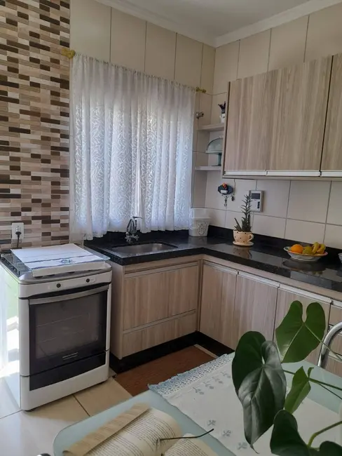 Foto 2 de Sobrado com 4 quartos à venda, 220m2 em Vila Angélica, Jundiai - SP