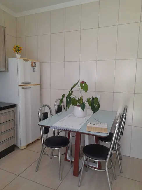 Foto 9 de Sobrado com 4 quartos à venda, 220m2 em Vila Angélica, Jundiai - SP