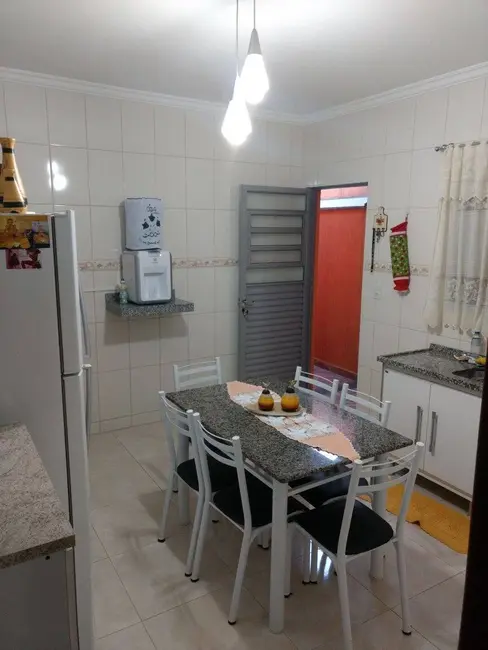 Casa com 2 quartos à venda, 125m2 em Jundiai - SP - imagem 5 Foto 5 de Casa com 2 quartos à venda, 125m2 em Jundiai - SP