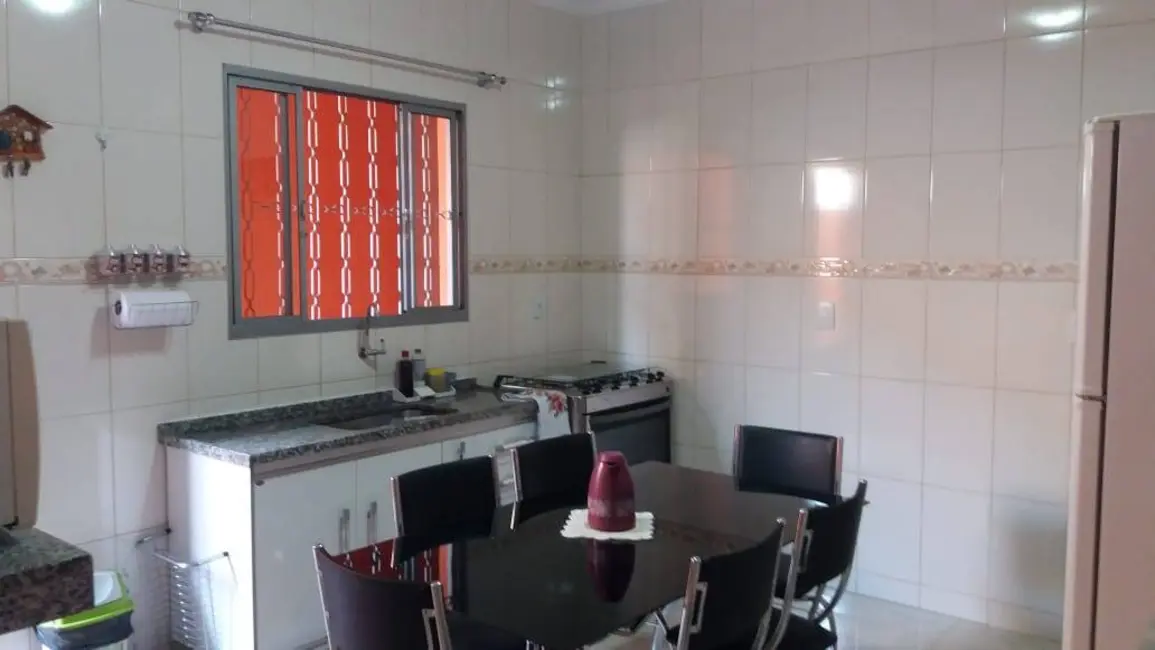 Casa com 2 quartos à venda, 125m2 em Jundiai - SP - imagem 3 Foto 3 de Casa com 2 quartos à venda, 125m2 em Jundiai - SP