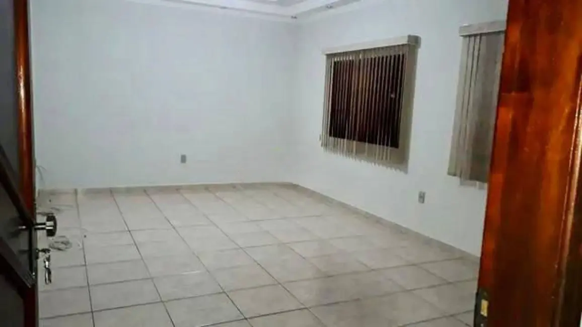 Foto 2 de Casa com 3 quartos à venda, 236m2 em Cidade Nova, Jundiai - SP