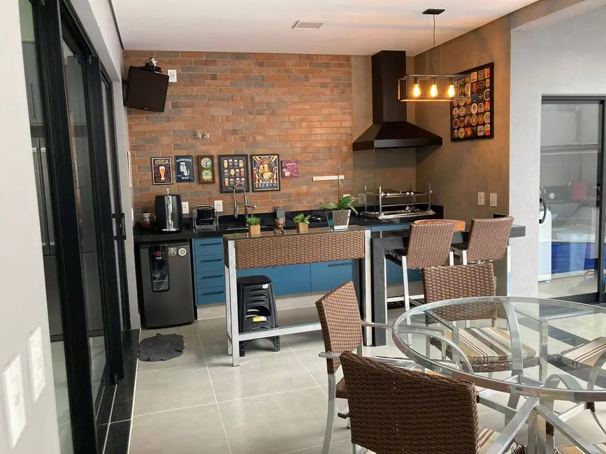 Casa de Condomínio com 3 quartos à venda, 300m2 em Jardim América II, Valinhos - SP - imagem 3 Foto 3 de Casa de Condomínio com 3 quartos à venda, 300m2 em Jardim América II, Valinhos - SP