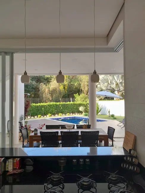 Foto 6 de Casa de Condomínio com 3 quartos à venda, 263m2 em Louveira - SP