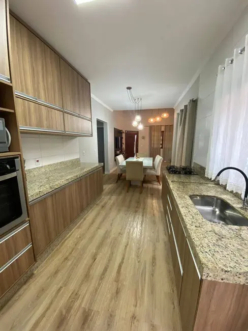 Foto 1 de Casa com 3 quartos à venda, 150m2 em Itupeva - SP