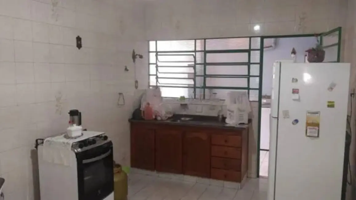 Foto 2 de Casa com 3 quartos à venda, 134m2 em Vila Liberdade, Jundiai - SP
