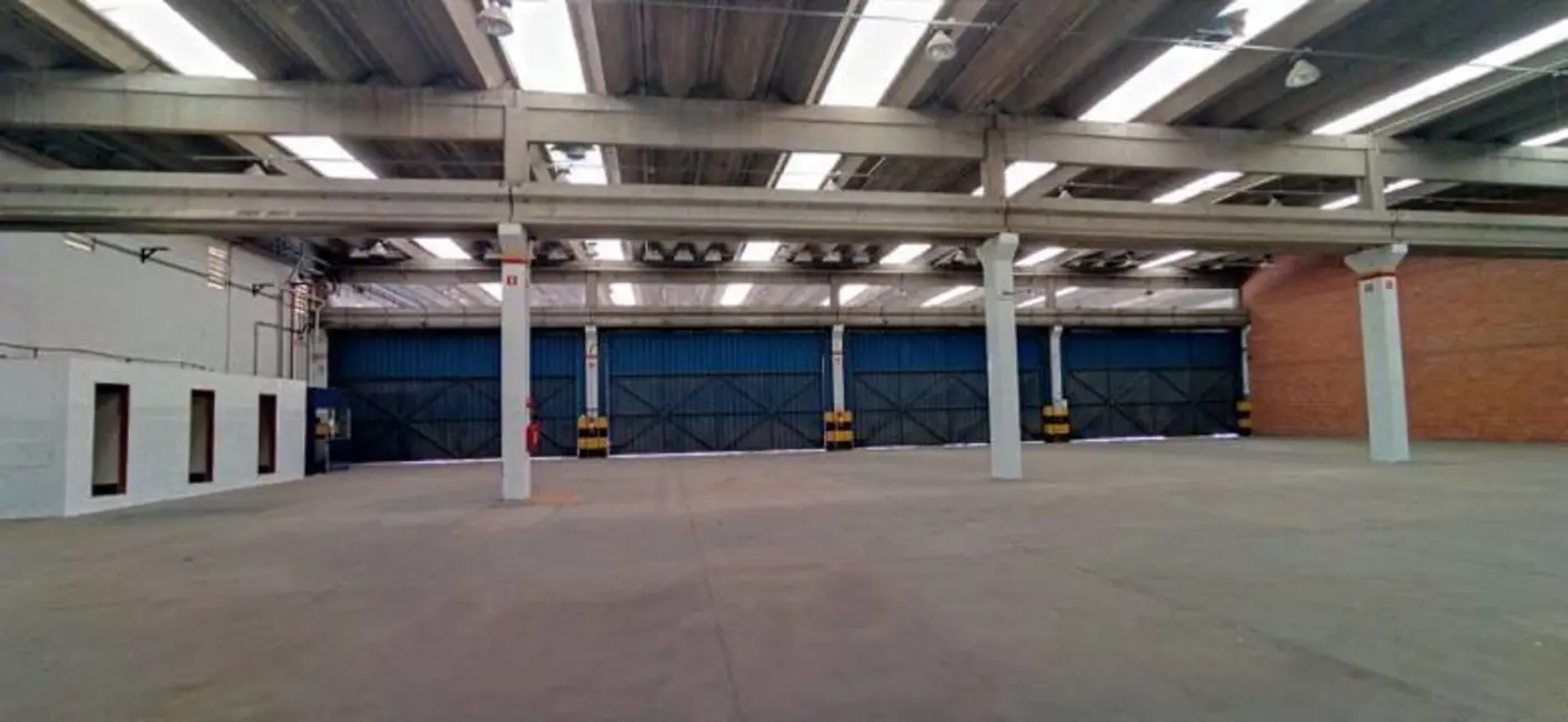 Armazém / Galpão para alugar, 1820m2 em Jardim Planalto, Jundiai - SP - imagem 6 Foto 6 de Armazém / Galpão para alugar, 1820m2 em Jardim Planalto, Jundiai - SP