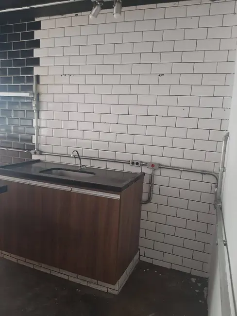 Foto 7 de Sala Comercial com 1 quarto para alugar, 50m2 em Parque do Colégio, Jundiai - SP