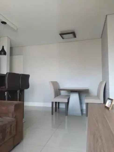 Foto 6 de Apartamento com 2 quartos à venda, 50m2 em Vila Nambi, Jundiai - SP