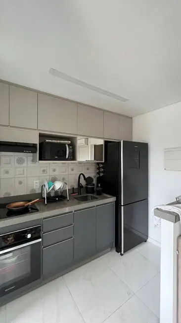 Foto 2 de Apartamento com 2 quartos à venda, 57m2 em Cidade Luiza, Jundiai - SP