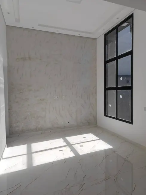Casa com 3 quartos à venda, 94m2 em Jardim Marambaia, Jundiai - SP - imagem 3 Foto 3 de Casa com 3 quartos à venda, 94m2 em Jardim Marambaia, Jundiai - SP