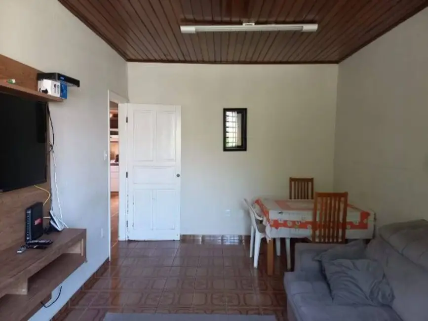 Foto 3 de Casa com 2 quartos à venda, 103m2 em Ponte de São João, Jundiai - SP