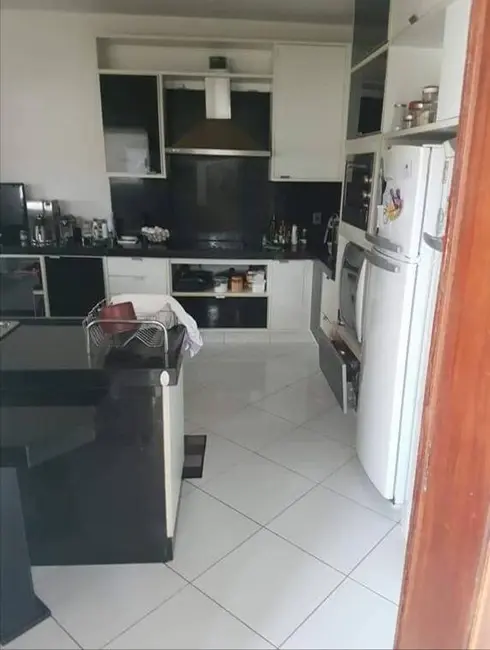 Foto 2 de Sobrado com 3 quartos à venda, 360m2 em Jardim Brasil, Jundiai - SP