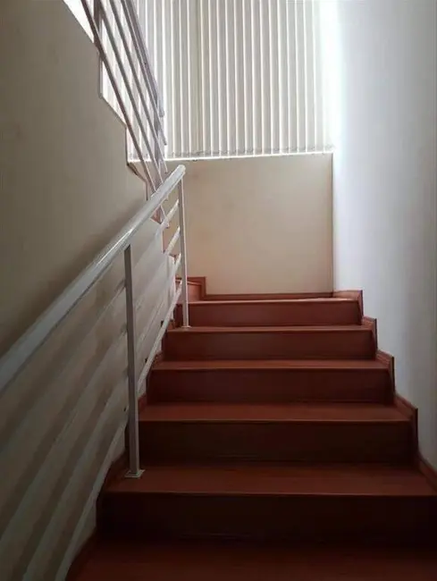 Sobrado com 3 quartos à venda, 360m2 em Jardim Brasil, Jundiai - SP - imagem 4 Foto 4 de Sobrado com 3 quartos à venda, 360m2 em Jardim Brasil, Jundiai - SP