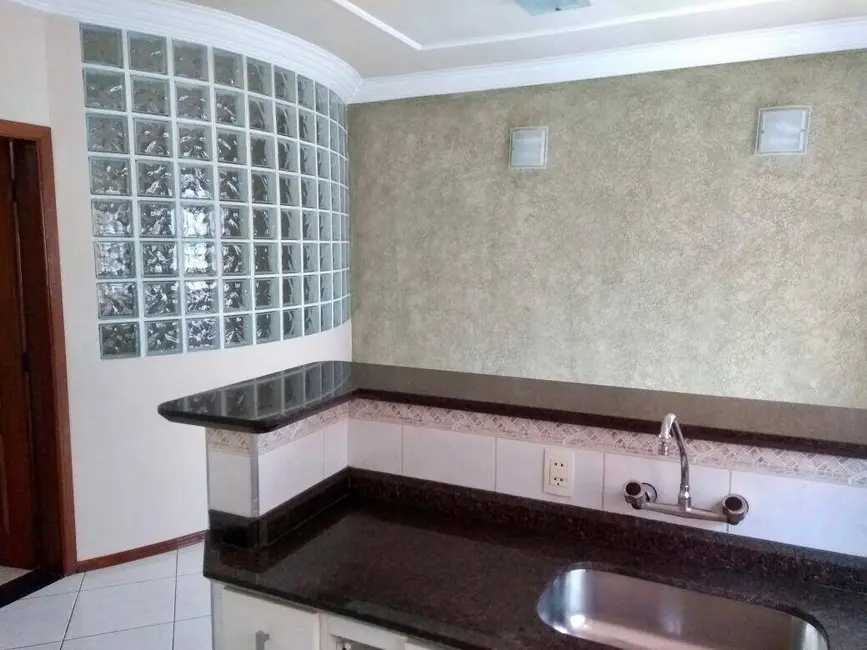 Sobrado com 3 quartos à venda, 200m2 em Jardim Sarapiranga, Jundiai - SP - imagem 3 Foto 3 de Sobrado com 3 quartos à venda, 200m2 em Jardim Sarapiranga, Jundiai - SP