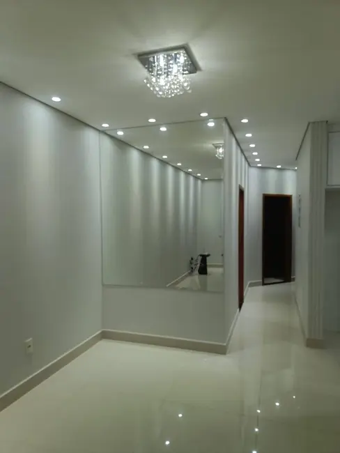 Casa com 3 quartos à venda, 99m2 em Residencial Santa Giovana, Jundiai - SP - imagem 2 Foto 2 de Casa com 3 quartos à venda, 99m2 em Residencial Santa Giovana, Jundiai - SP