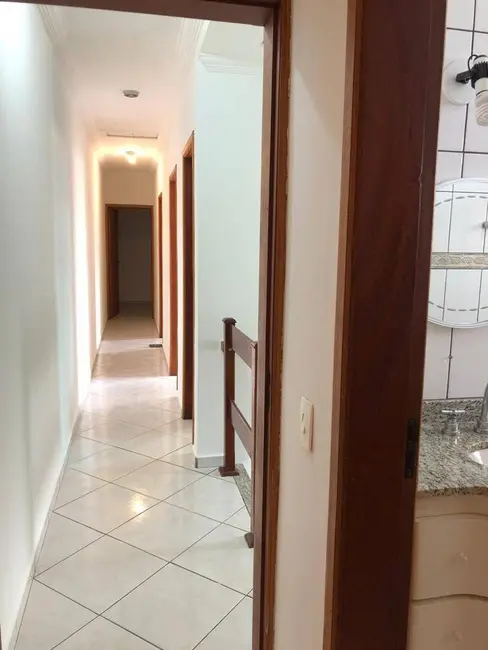 Sobrado com 5 quartos à venda, 170m2 em Parque da Represa, Jundiai - SP - imagem 8 Foto 8 de Sobrado com 5 quartos à venda, 170m2 em Parque da Represa, Jundiai - SP