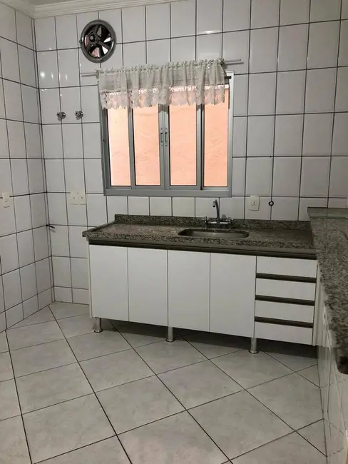 Sobrado com 5 quartos à venda, 170m2 em Parque da Represa, Jundiai - SP - imagem 6 Foto 6 de Sobrado com 5 quartos à venda, 170m2 em Parque da Represa, Jundiai - SP