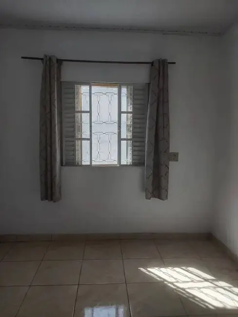 Foto 6 de Casa com 2 quartos à venda, 70m2 em Vila Santa Rosa, Jundiai - SP