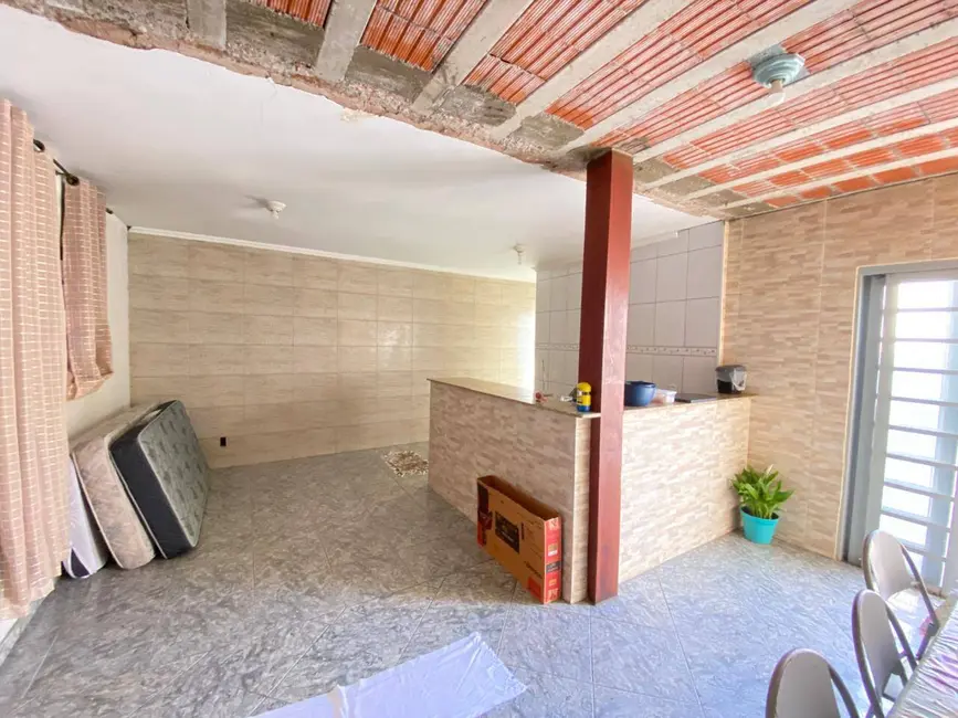 Casa com 2 quartos à venda, 134m2 em Parque Residencial Jundiaí, Jundiai - SP - imagem 3 Foto 3 de Casa com 2 quartos à venda, 134m2 em Parque Residencial Jundiaí, Jundiai - SP