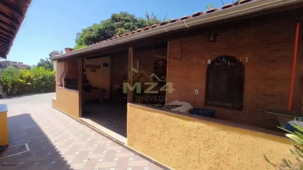 Chácara com 3 quartos à venda, 193m2 em Engordadouro, Jundiai - SP - imagem 4 Foto 4 de Chácara com 3 quartos à venda, 193m2 em Engordadouro, Jundiai - SP