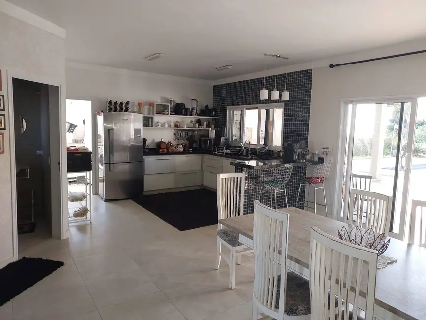 Foto 2 de Casa de Condomínio com 3 quartos à venda e para alugar, 360m2 em Itupeva - SP