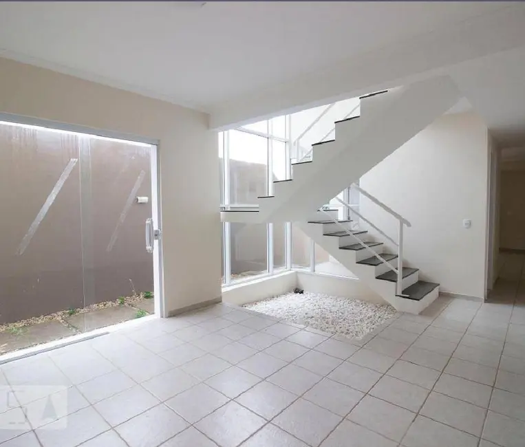 Casa com 4 quartos à venda, 167m2 em Horto Santo Antonio, Jundiai - SP - imagem 1 Foto 1 de Casa com 4 quartos à venda, 167m2 em Horto Santo Antonio, Jundiai - SP