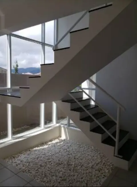 Casa com 4 quartos à venda, 167m2 em Horto Santo Antonio, Jundiai - SP - imagem 6 Foto 6 de Casa com 4 quartos à venda, 167m2 em Horto Santo Antonio, Jundiai - SP