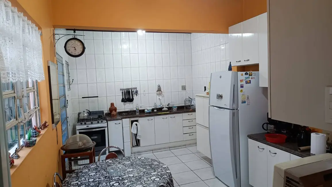 Casa com 3 quartos à venda, 130m2 em Centro, Jundiai - SP - imagem 4 Foto 4 de Casa com 3 quartos à venda, 130m2 em Centro, Jundiai - SP