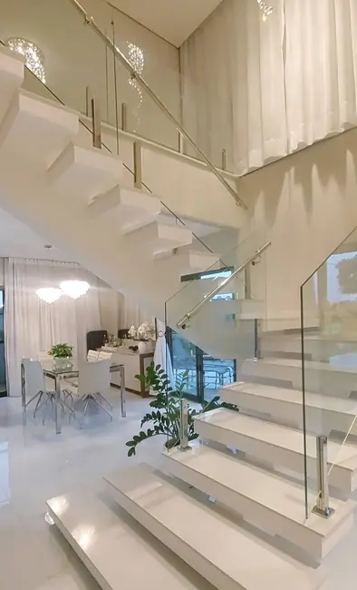 Foto 1 de Casa de Condomínio com 4 quartos à venda, 220m2 em Chácara Morada Mediterrânea, Jundiai - SP
