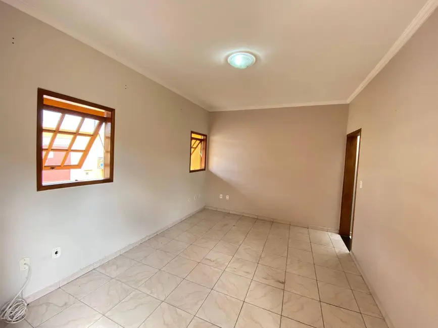 Foto 2 de Casa com 2 quartos à venda, 115m2 em Vila Agostinho Zambom, Jundiai - SP