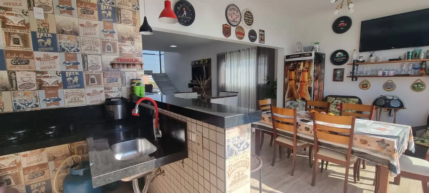 Foto 3 de Casa de Condomínio com 4 quartos à venda, 220m2 em Itupeva - SP