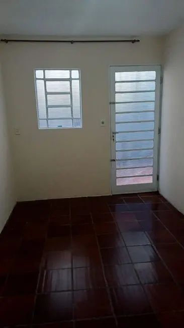 Casa com 4 quartos à venda, 120m2 em Jardim do Lago, Jundiai - SP - imagem 5 Foto 5 de Casa com 4 quartos à venda, 120m2 em Jardim do Lago, Jundiai - SP