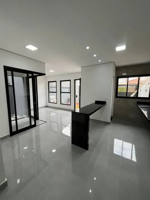 Foto 3 de Casa com 3 quartos à venda, 92m2 em Jardim Marambaia, Jundiai - SP