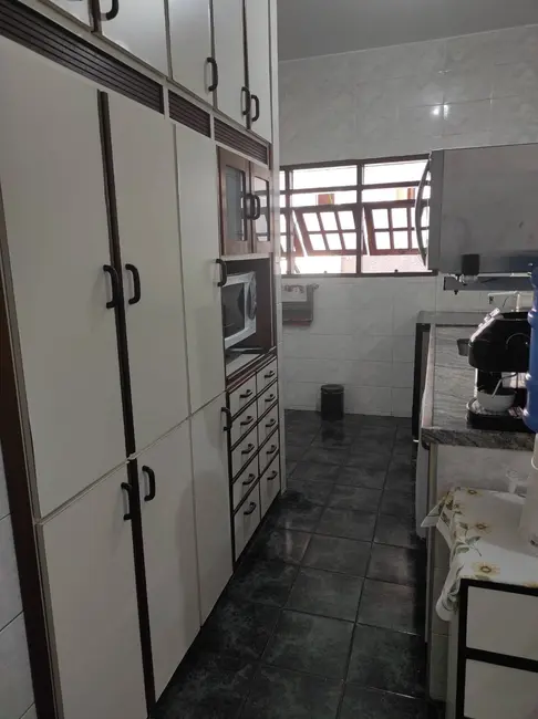 Foto 5 de Chácara com 6 quartos à venda, 372m2 em Chácara Companheiros, Jundiai - SP