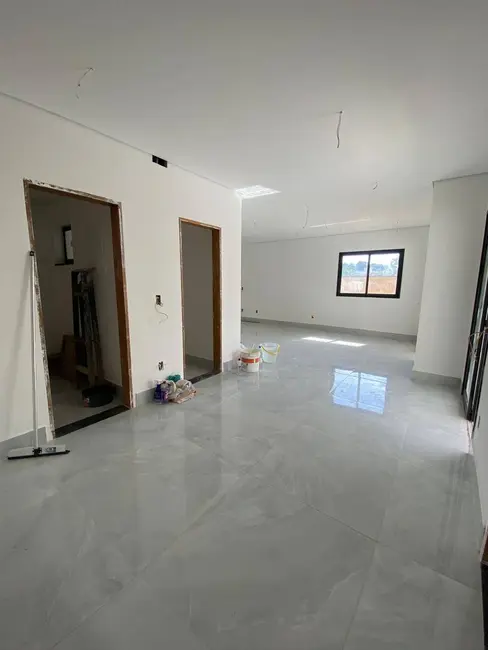 Foto 3 de Casa com 4 quartos à venda, 261m2 em Itupeva - SP