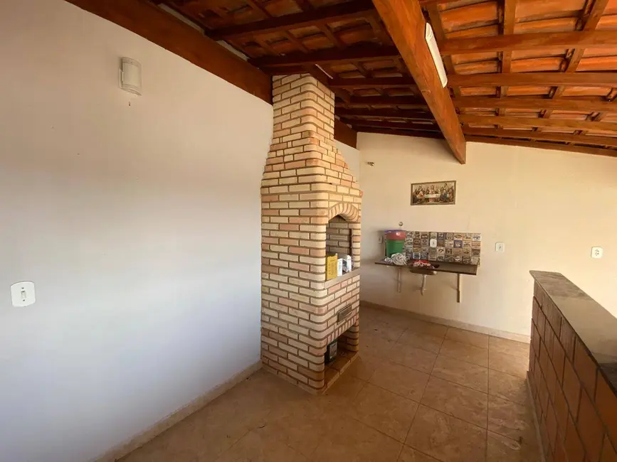 Foto 2 de Casa com 4 quartos à venda, 120m2 em Jardim Pacaembu, Jundiai - SP