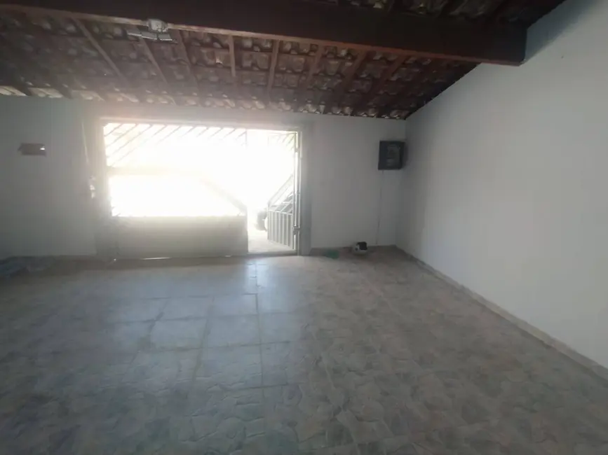 Foto 6 de Casa com 2 quartos à venda, 90m2 em Parque Residencial Jundiaí, Jundiai - SP