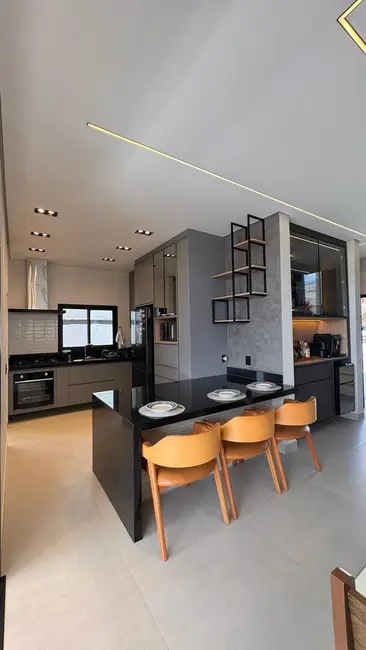 Casa com 3 quartos à venda, 238m2 em Itupeva - SP - imagem 5 Foto 5 de Casa com 3 quartos à venda, 238m2 em Itupeva - SP