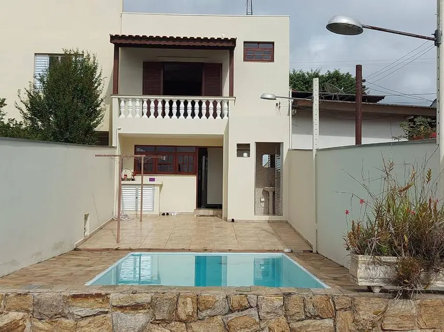 Foto 1 de Casa com 3 quartos à venda, 197m2 em Vila Progresso, Jundiai - SP