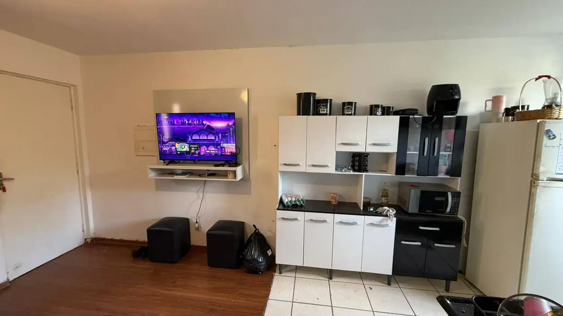 Foto 2 de Apartamento com 2 quartos à venda, 47m2 em Jardim Tupi, Jundiai - SP