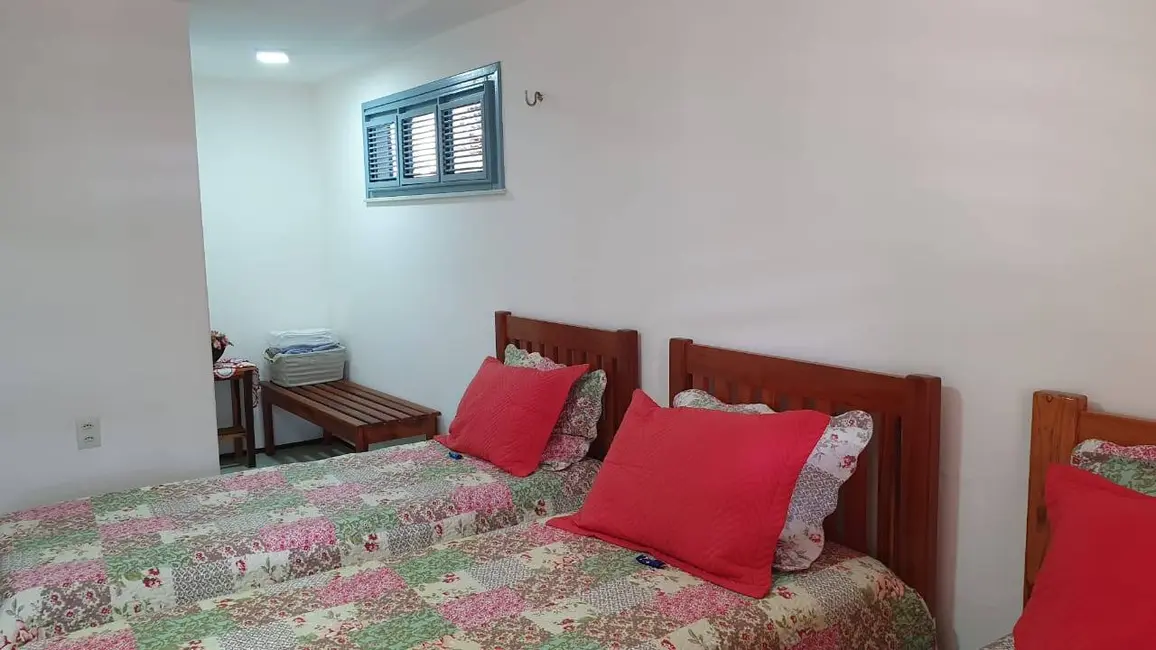 Casa à venda em Cascavel - CE - imagem 11 Foto 11 de Casa à venda em Cascavel - CE